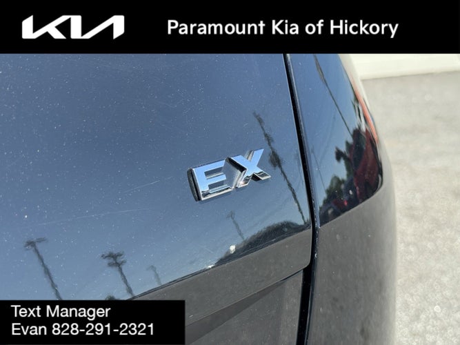 2021 Kia Sportage EX in Hickory , NC - Paramount Automotive